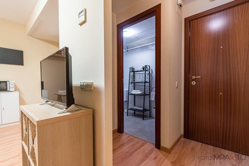 #10Oca6 - Apartamento En Vista Alegre Madrid Eksteriør billede